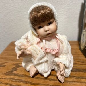 Geppeddo Victorian Porcelain Baby Doll
